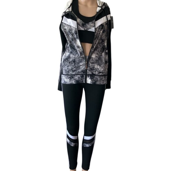 Yitong S/M 3 Piece Athletic Set NWT - Picture 1 of 15